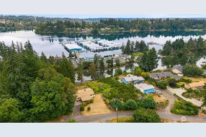2722 Vincent Way NW, Bremerton, WA 98312 - Photo 1
