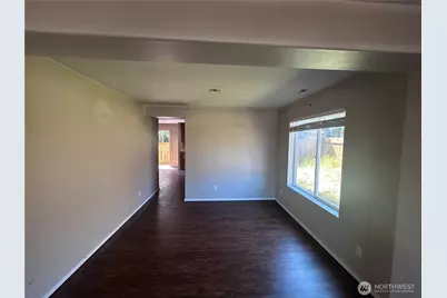 7304 35th Place NE, Marysville, WA 98270 - Photo 5