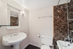 2201 3rd, Seattle, WA 98121 - Photo 13