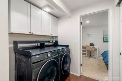 1819 N 107th Street #104, Seattle, WA 98133 - Photo 17