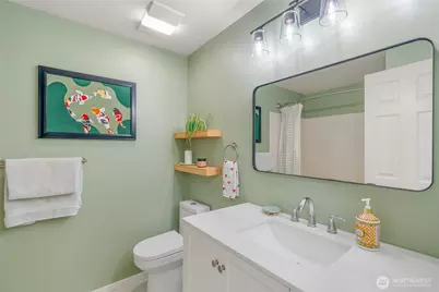 1819 N 107th Street #104, Seattle, WA 98133 - Photo 15