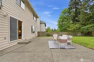 8231 126th Pl SE, Newcastle, WA 98056 - Photo 37