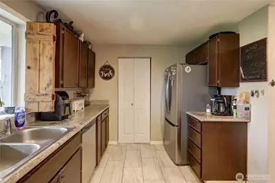 18005 Iris Place SW, Rochester, WA 98579 - Photo 7