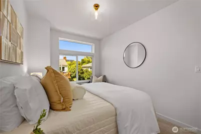 1138 B NW 57th Street, Seattle, WA 98107 - Photo 21