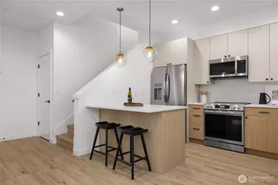 1138 D NW 57th Street, Seattle, WA 98107 - Photo 7