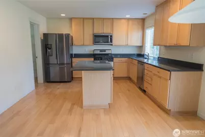 22306 NE 100th Way, Redmond, WA 98053 - Photo 7