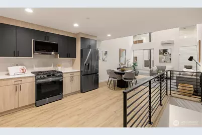 4420 Midvale Avenue N, Seattle, WA 98103 - Photo 11