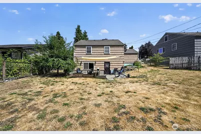 9219 26th Avenue SW, Seattle, WA 98106 - Photo 29