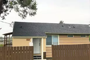 125 Acorn St, Bremerton, WA 98310 - Photo 1