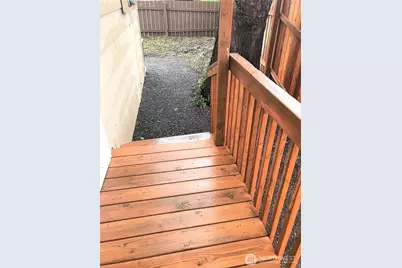 125 Acorn Street, Bremerton, WA 98310 - Photo 3
