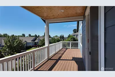 12779 Frazier Heights Loop, Burlington, WA 98233 - Photo 3
