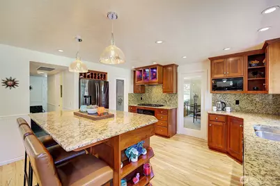 12104 NE 141st Street, Kirkland, WA 98034 - Photo 5