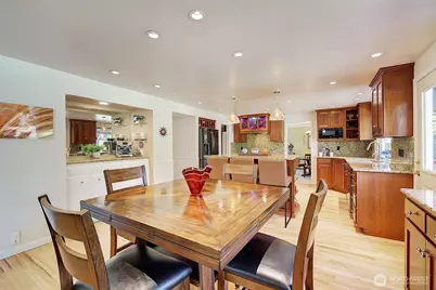 12104 NE 141st Street, Kirkland, WA 98034 - Photo 9