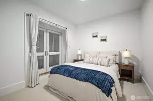 1 Ward St, Seattle, WA 98109 - Photo 21