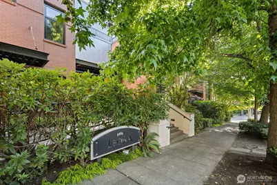 1 Ward Street #3, Seattle, WA 98109 - Photo 27