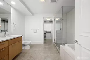 1 Ward St, Seattle, WA 98109 - Photo 17