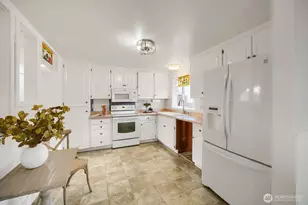 23333 115th Pl SE, Kent, WA 98031 - Photo 11