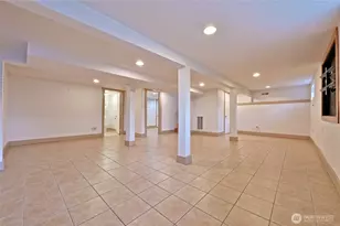 2134 E 14th St, Bremerton, WA 98310 - Photo 23