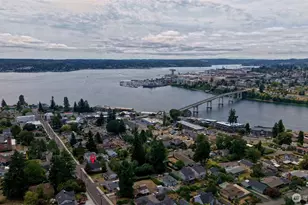 2134 E 14th St, Bremerton, WA 98310 - Photo 35