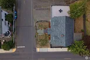 2134 E 14th St, Bremerton, WA 98310 - Photo 27