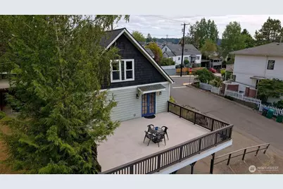 2134 E 14th Street, Bremerton, WA 98310 - Photo 29