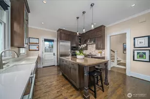 4200 Washington Ave W, Seattle, WA 98199 - Photo 13