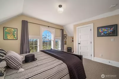 4200 Washington Avenue W, Seattle, WA 98199 - Photo 29