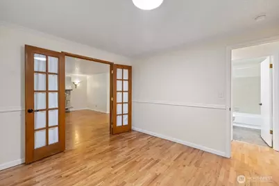 15062 SE 44th Street, Bellevue, WA 98006 - Photo 19