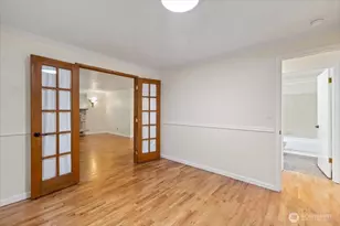 15062 SE 44 St, Bellevue, WA 98006 - Photo 19