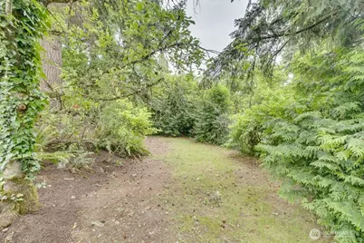 15062 SE 44th Street, Bellevue, WA 98006 - Photo 9