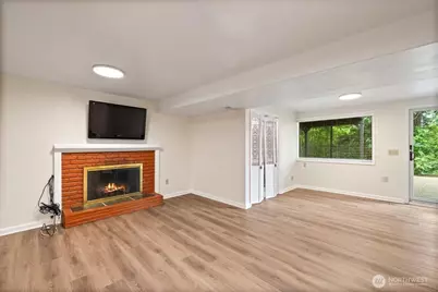 15062 SE 44th Street, Bellevue, WA 98006 - Photo 27