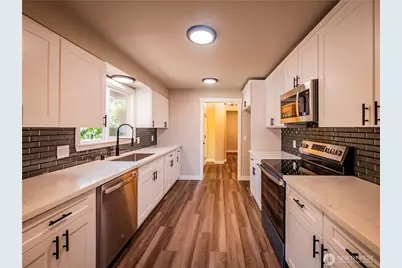 2009 Arbutus Street NE, Olympia, WA 98506 - Photo 5