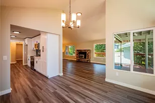 2009 Arbutus St NE, Olympia, WA 98506 - Photo 9