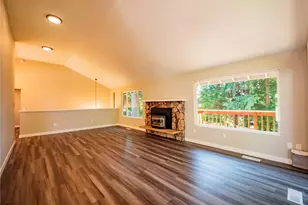 2009 Arbutus St NE, Olympia, WA 98506 - Photo 11