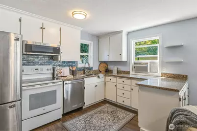 11350 28th Avenue NE, Seattle, WA 98125 - Photo 7