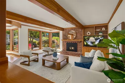 22525 SE 46th Place, Sammamish, WA 98075 - Photo 17