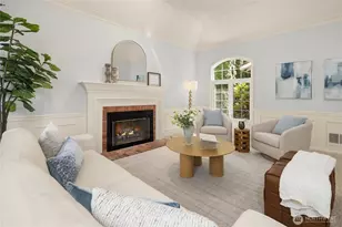 22525 SE 46th Pl, Sammamish, WA 98075 - Photo 5