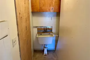 9058 Wallingford Ave N, Seattle, WA 98103 - Photo 9