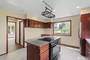 4955 Green Mountain Rd, Kalama, WA 98625 - Photo 13