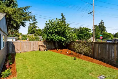 11262 C Street S, Tacoma, WA 98444 - Photo 31