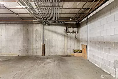 3710 25th Place W #405, Seattle, WA 98199 - Photo 31