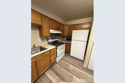 9112 336th Street S, Roy, WA 98580 - Photo 5