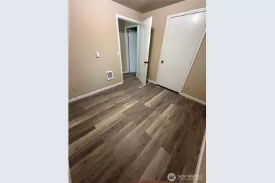 9112 336th Street S, Roy, WA 98580 - Photo 11