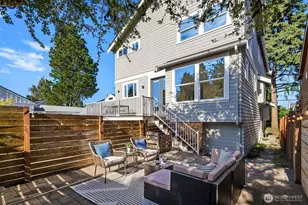 7051 34th Ave NE, Seattle, WA 98115 - Photo 17