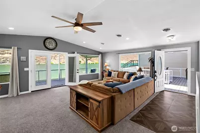 32014 Lakeview Road NE, Coulee City, WA 99115 - Photo 3