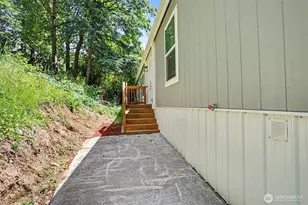 28454 168th Ave SE, Kent, WA 98042 - Photo 3