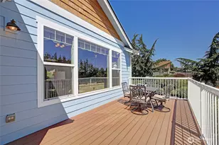 28 Zurich Ct, Camano Island, WA 98282 - Photo 15