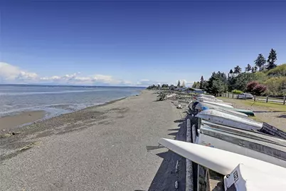 28 Zurich Court, Camano Island, WA 98282 - Photo 3