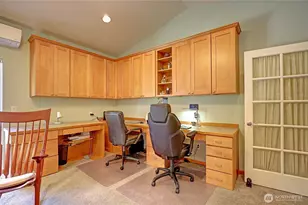 28 Zurich Ct, Camano Island, WA 98282 - Photo 17