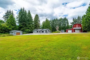 608 Alger CCC Rd, Sedro Woolley, WA 98284 - Photo 39